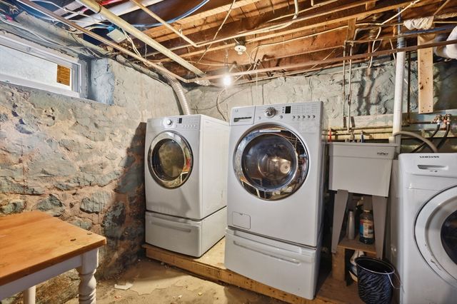 90 Irving St 2, Millis, MA 02054
