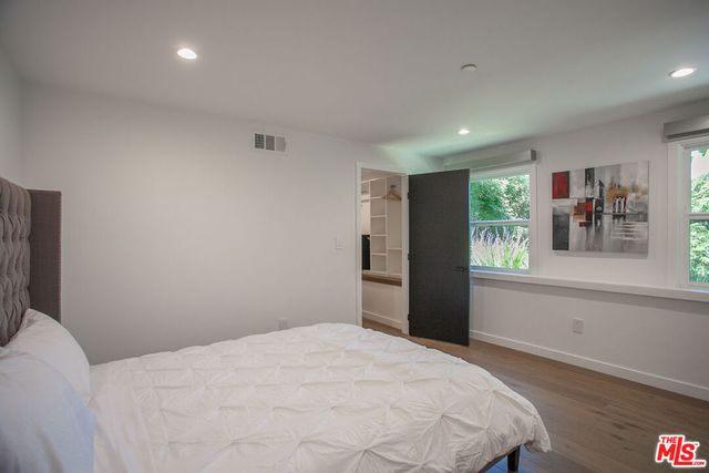 3751 Multiview Drive, Los Angeles, CA 90068