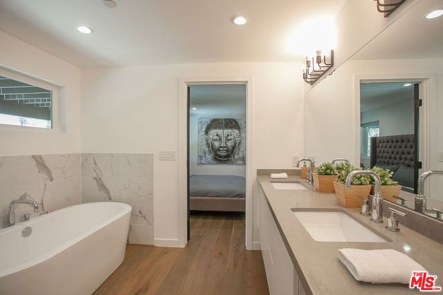 3751 Multiview Drive, Los Angeles, CA 90068