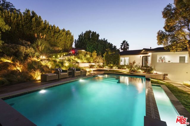 3751 Multiview Drive, Los Angeles, CA 90068