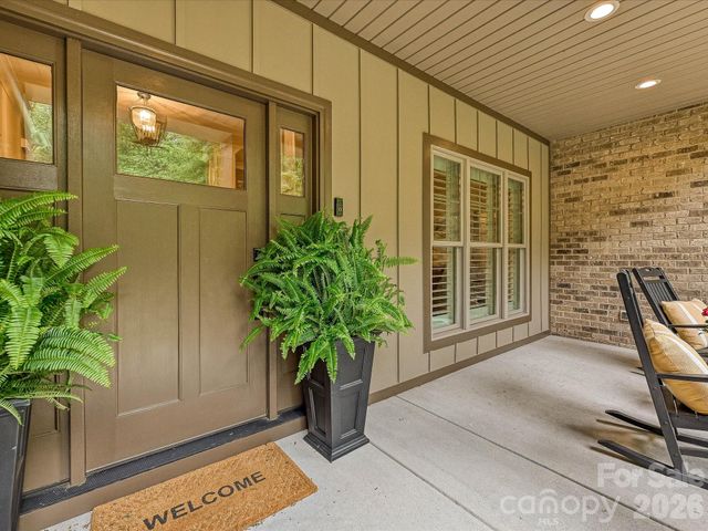 129 Buckingham Place Road, Mooresville, NC 28115