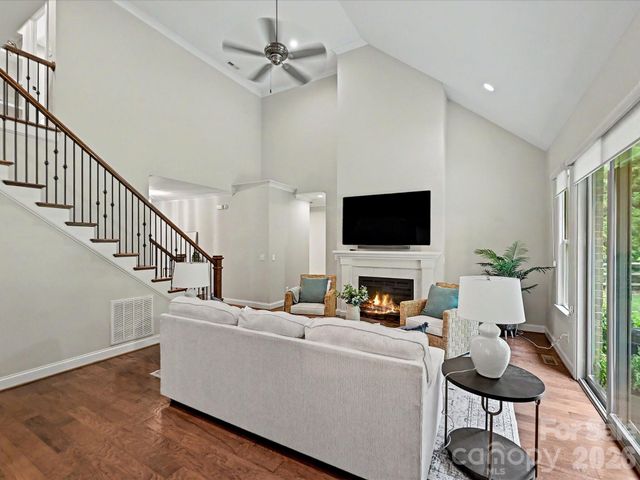 129 Buckingham Place Road, Mooresville, NC 28115