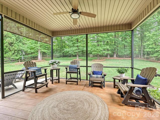 129 Buckingham Place Road, Mooresville, NC 28115