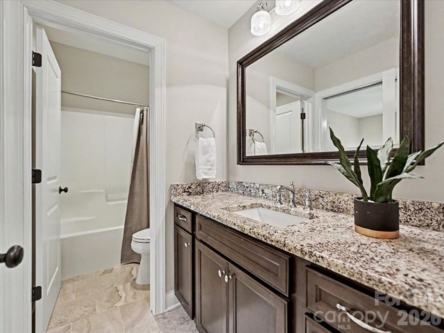129 Buckingham Place Road, Mooresville, NC 28115