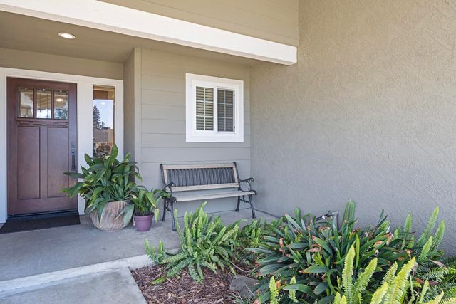 2418 E Princeton Avenue, Visalia, CA 93292