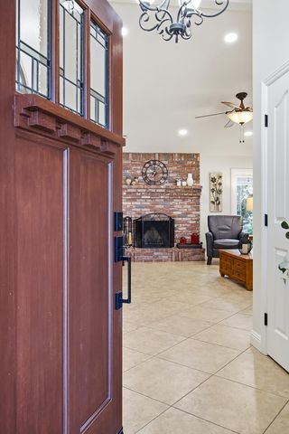 2418 E Princeton Avenue, Visalia, CA 93292