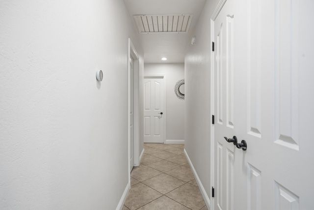 2418 E Princeton Avenue, Visalia, CA 93292