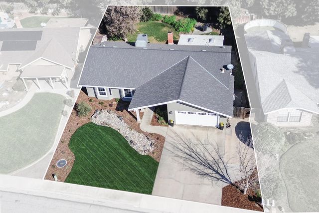 2418 E Princeton Avenue, Visalia, CA 93292