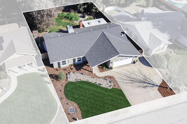 2418 E Princeton Avenue, Visalia, CA 93292