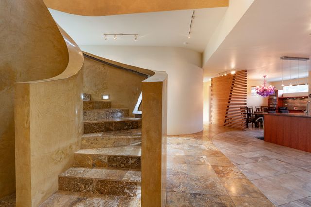 8808 Primrose Court NE, Albuquerque, NM 87122