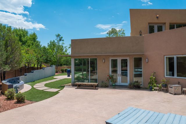 8808 Primrose Court NE, Albuquerque, NM 87122