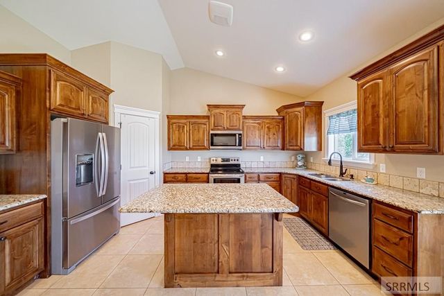 315 Pointe Drive, Idaho Falls, ID 83401