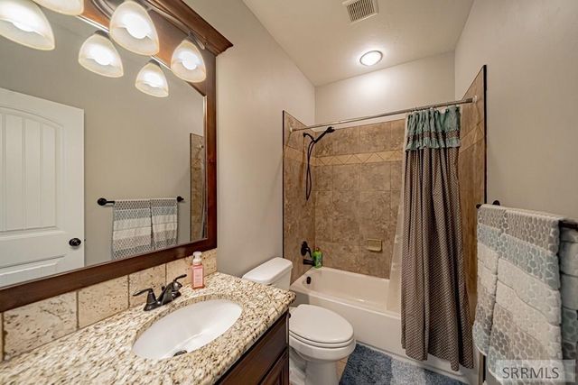 315 Pointe Drive, Idaho Falls, ID 83401