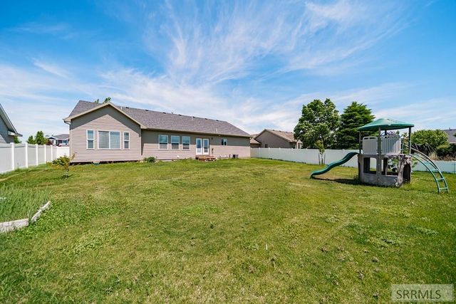 315 Pointe Drive, Idaho Falls, ID 83401