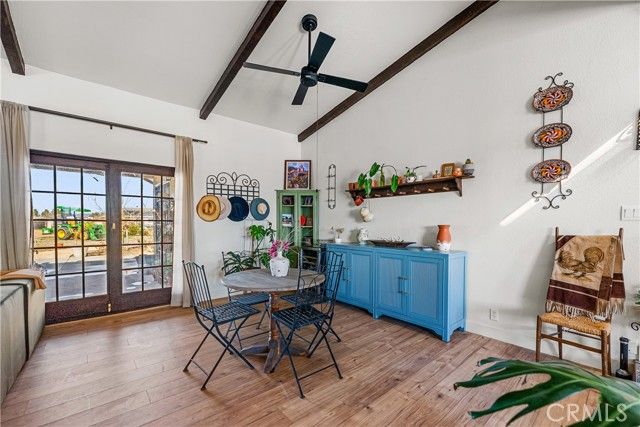 8549 W Avenue D2, Lancaster, CA 93536