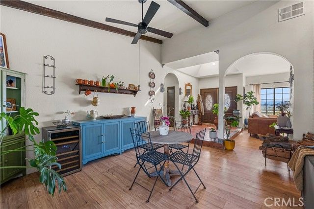 8549 W Avenue D2, Lancaster, CA 93536