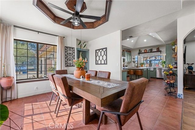 8549 W Avenue D2, Lancaster, CA 93536