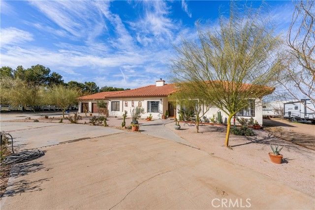 8549 W Avenue D2, Lancaster, CA 93536