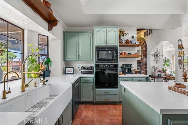 8549 W Avenue D2, Lancaster, CA 93536