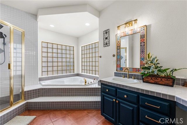 8549 W Avenue D2, Lancaster, CA 93536