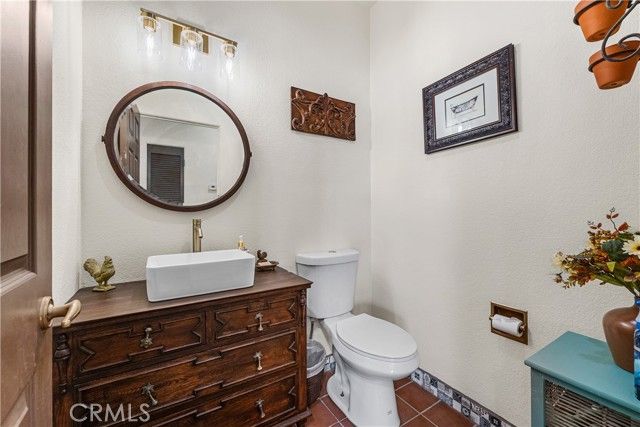 8549 W Avenue D2, Lancaster, CA 93536