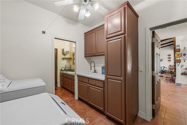 8549 W Avenue D2, Lancaster, CA 93536