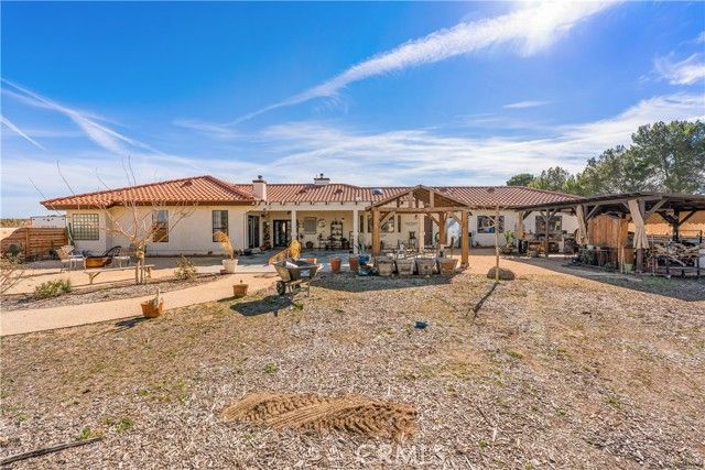 8549 W Avenue D2, Lancaster, CA 93536