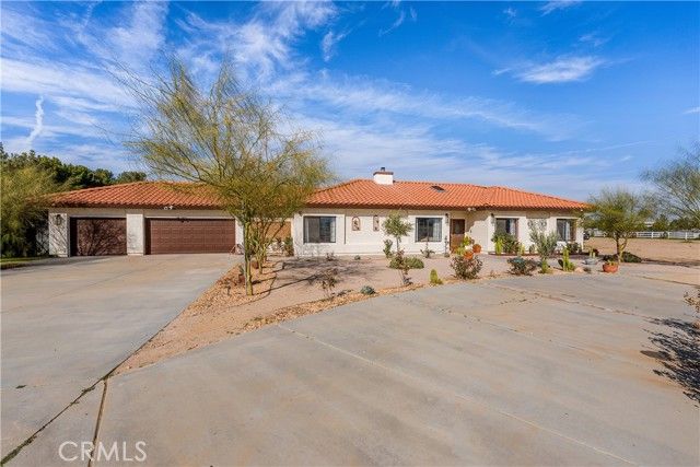 8549 W Avenue D2, Lancaster, CA 93536