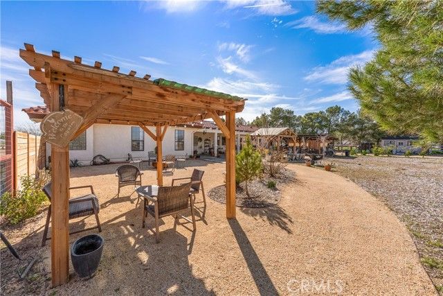 8549 W Avenue D2, Lancaster, CA 93536