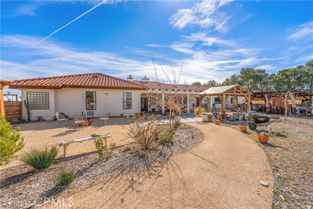 8549 W Avenue D2, Lancaster, CA 93536