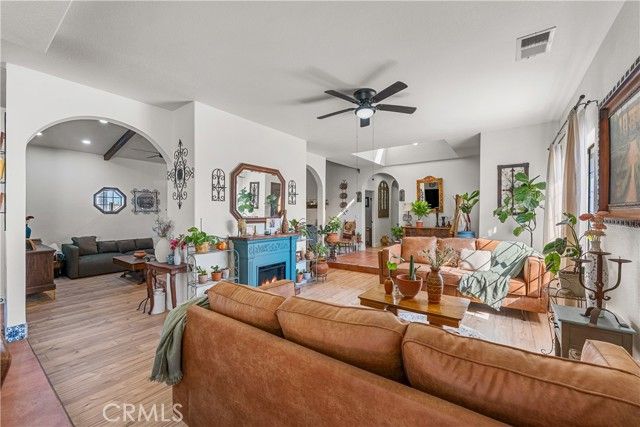 8549 W Avenue D2, Lancaster, CA 93536