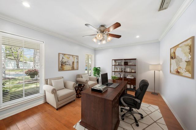 10723 Wickersham Lane, Houston, TX 77042