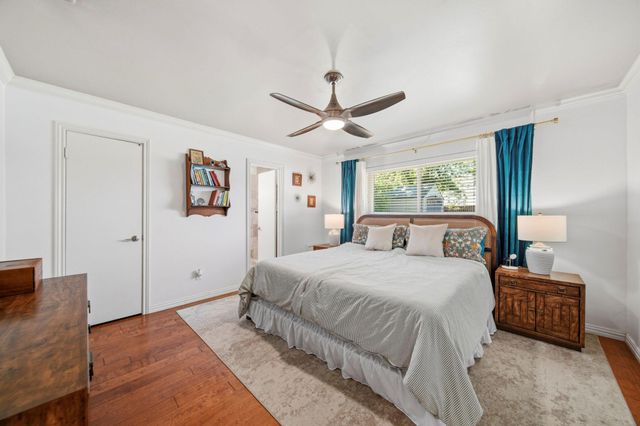 10723 Wickersham Lane, Houston, TX 77042