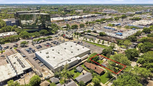 10723 Wickersham Lane, Houston, TX 77042