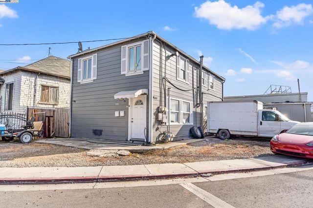 812 Lisbon Ave, Oakland, CA 94601