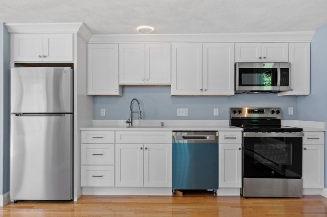 18 Valley Road, Lynn, MA 01902