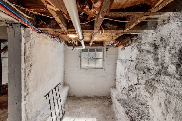18 Valley Road, Lynn, MA 01902
