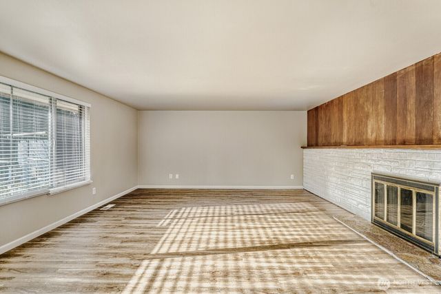 29836 6th Avenue S, Federal Way, WA 98003