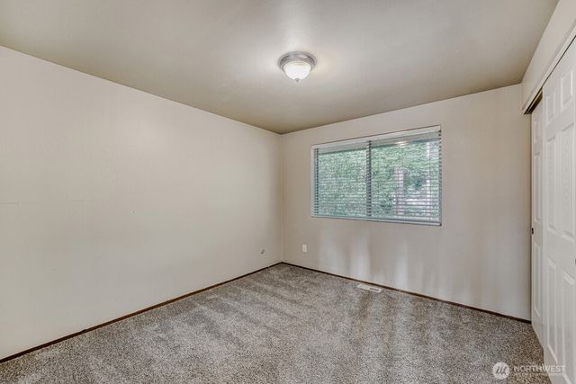 29836 6th Avenue S, Federal Way, WA 98003