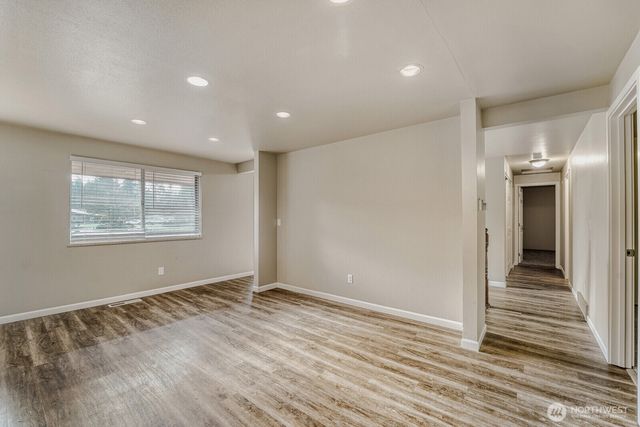 29836 6th Avenue S, Federal Way, WA 98003