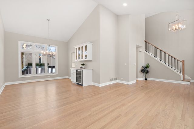 4711 Snapjack Circle, Naperville, IL 60564