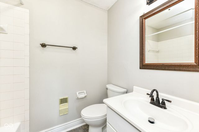 4458 Abby Creek Lane, Indianapolis, IN 46205