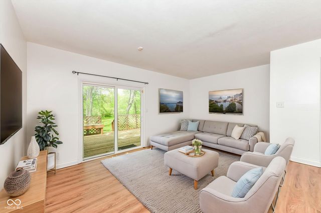 4458 Abby Creek Lane, Indianapolis, IN 46205