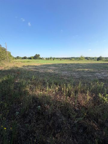 10392 Fm 859, Edgewood, TX 75117