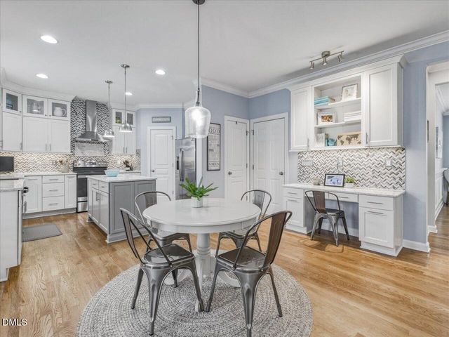 105 Muses Mill Court, Holly Springs, NC 27540