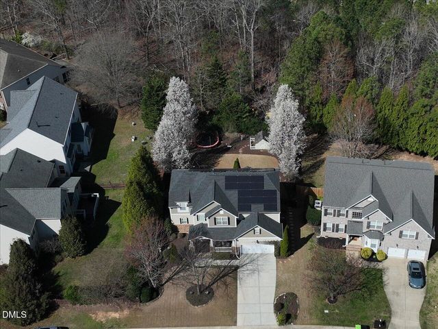 105 Muses Mill Court, Holly Springs, NC 27540