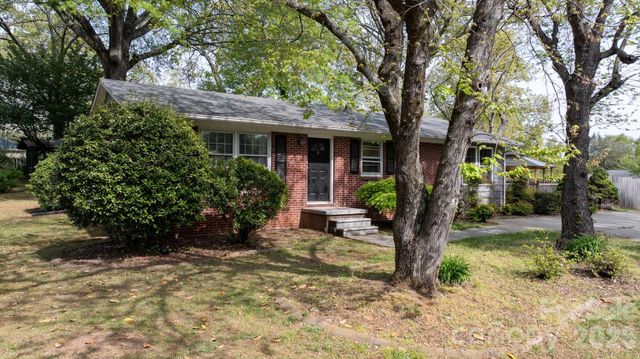 326 Tanner Street, Rutherfordton, NC 28139
