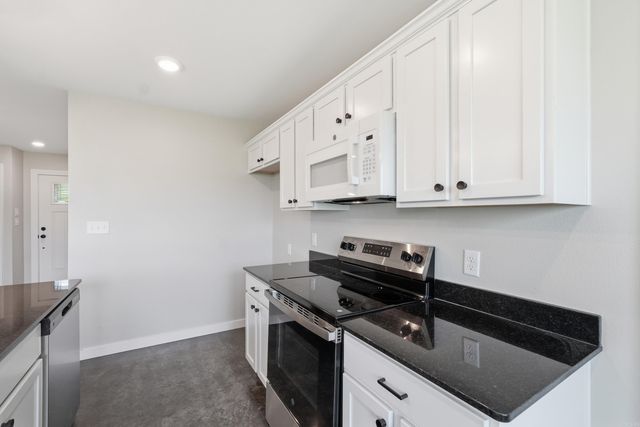 106 Parkway Avenue, Morrilton, AR 72110