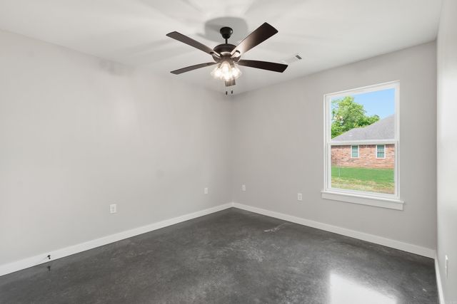 106 Parkway Avenue, Morrilton, AR 72110