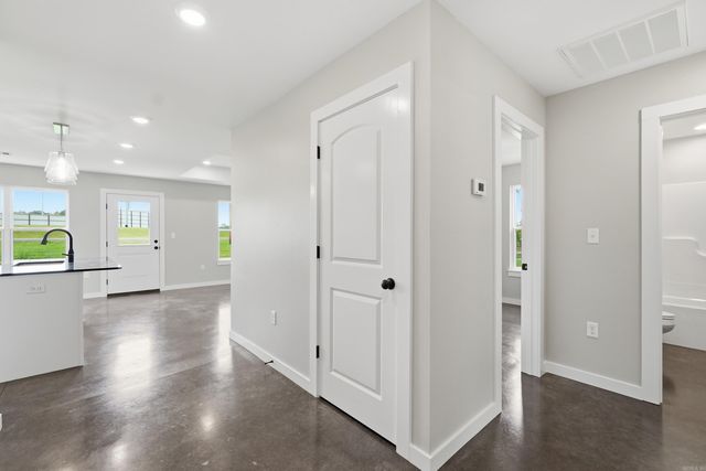 106 Parkway Avenue, Morrilton, AR 72110